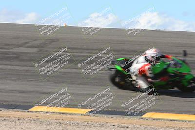 media/Feb-04-2024-SoCal Trackdays (Sun) [[91d6515b1d]]/1-Bowl (950am)/